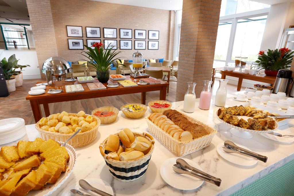 Vitoria Hotel Express Dom Pedro Campinas  Dış mekan fotoğraf